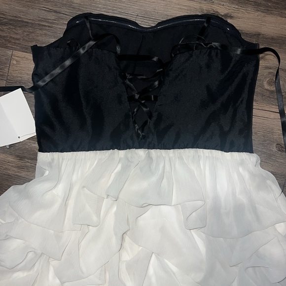 Arden B. Black and ivory Strapless Dress - Picture 5 of 7